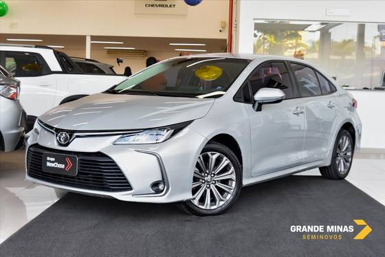 TOYOTA COROLLA 2.0 VVT-IE FLEX XEI DIRECT SHIFT TOYOTA COROLLA 2.0 VVT-IE FLEX XEI DIRECT SHIFT